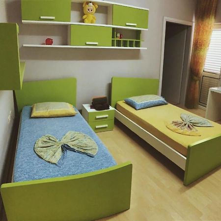 Toti Apartments Tirana Exterior photo